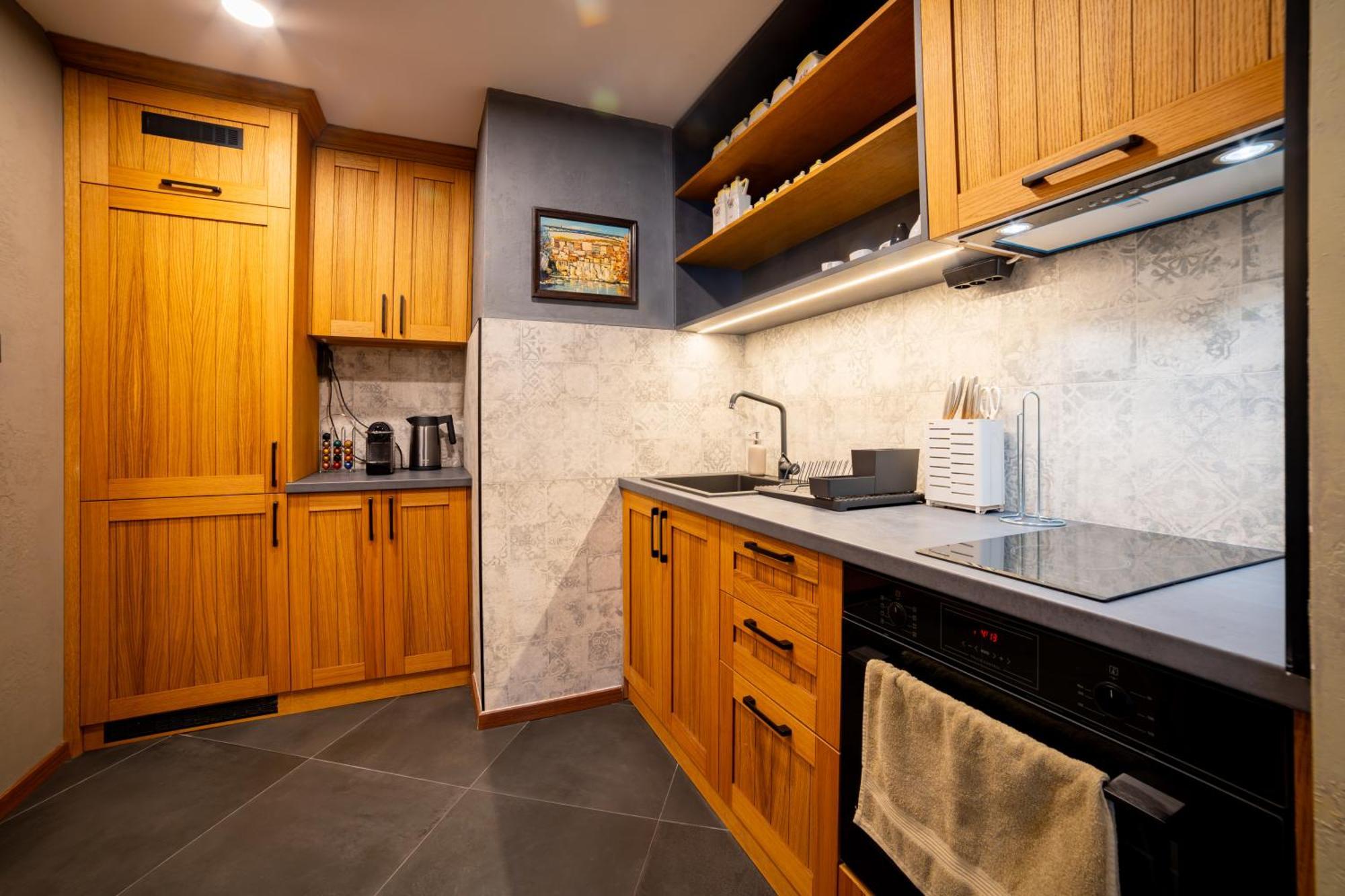 Iatrus Guest Apartment & Sauna Veliko Tarnovo Exterior photo